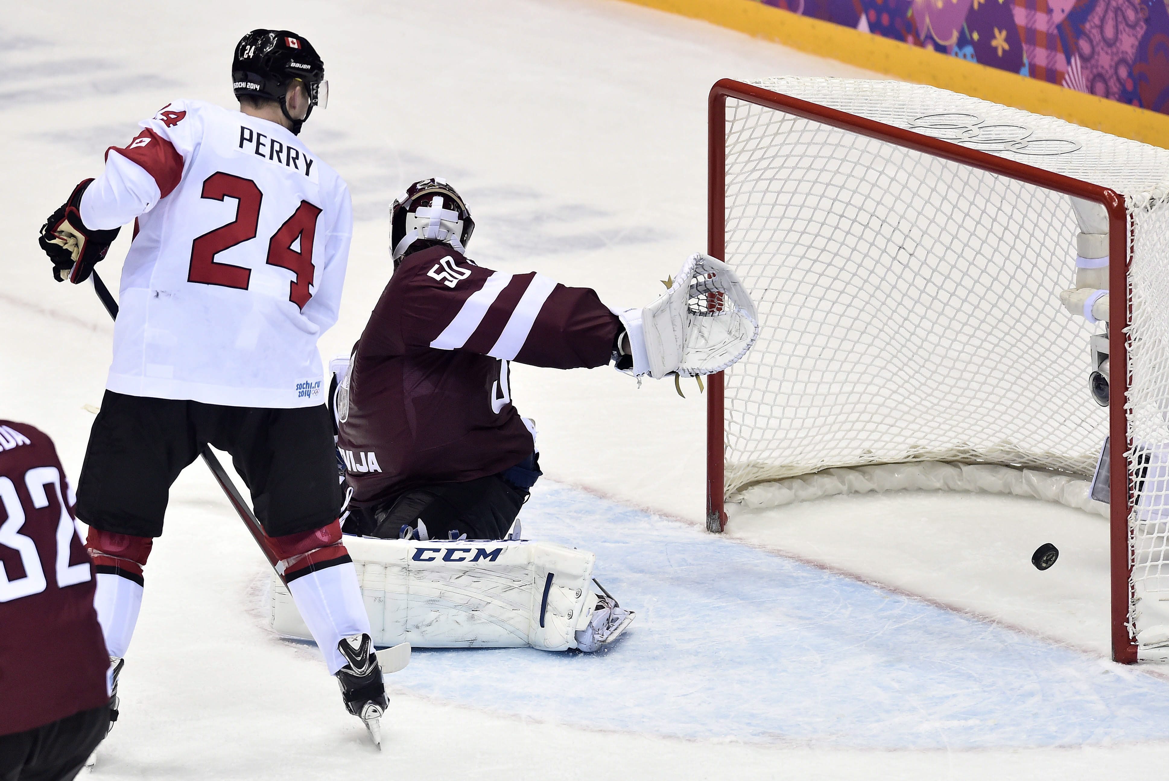 OLY HKN Latvia Canada 20140219