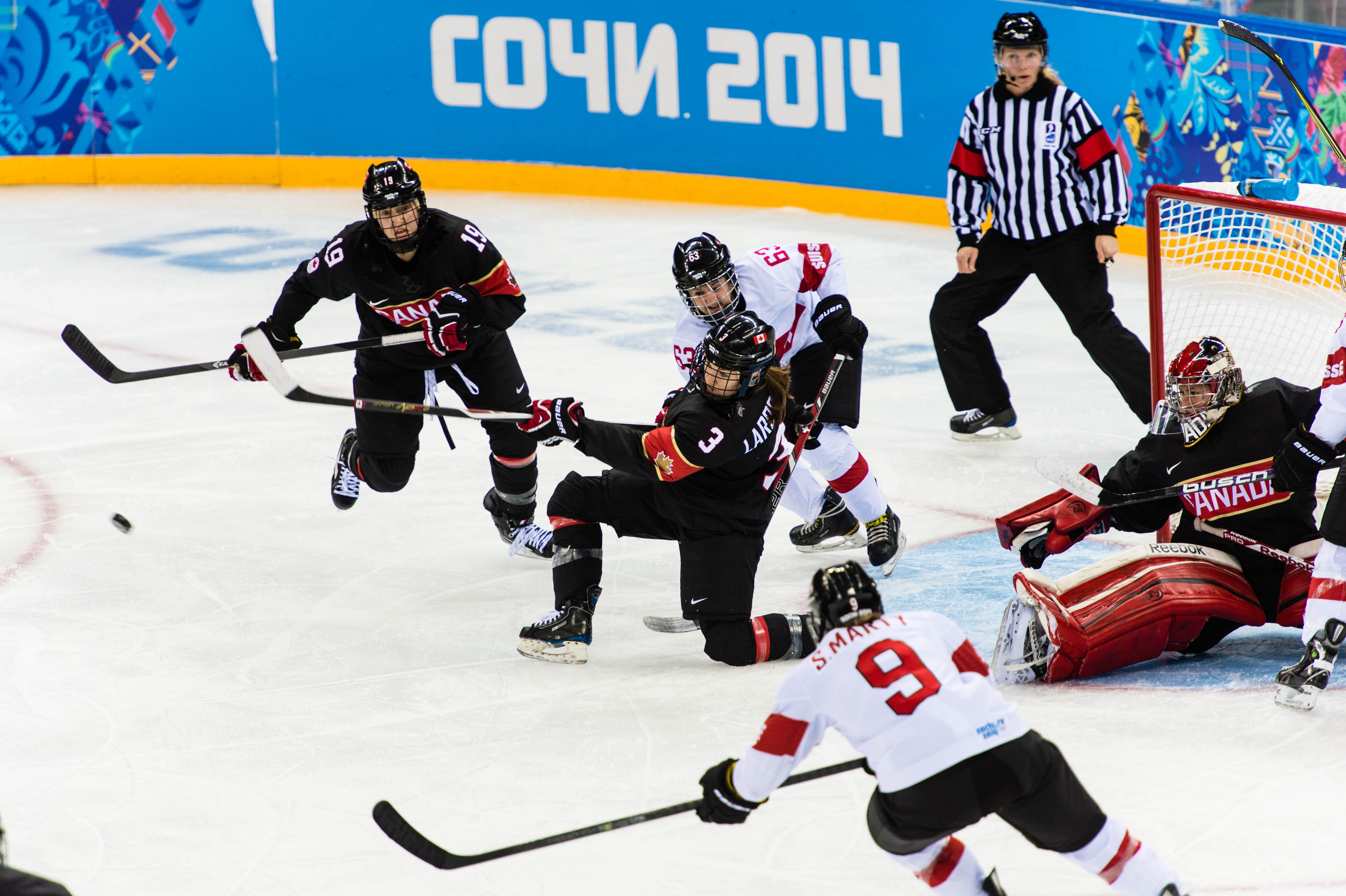 L’équipe olympique canadienne de hockey féminin