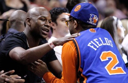02194814 Floyd Mayweather avec Spike Lee. Photo : PC