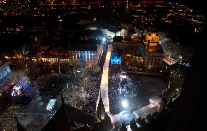 Red Bull Crashed Ice Cette photo aérienne de la piste de 584 m de la course de Québec montre à quoi ressemblent de telles courses. (Source : Presse canadienne)
