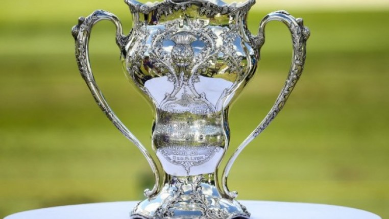 1904-olympic-golf-trophy-650x366 Trophée remis au vainqueur lors des Jeux olympiques de 1904. On peut y voir le nom de George Lyon au centre. (Photo : The Golf Network)