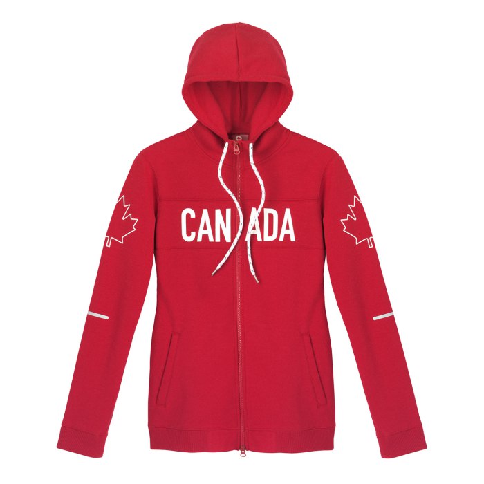 Village : Veste à capuchon Feuille d’érable pour femmes—rouge 95 $