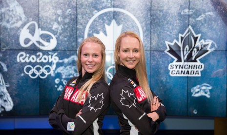 _D1_0415 Jacqueline Simoneau et Karine Thomas lors du dévoilement de l'équipe de nage synchronisée qui représentera le pays à Rio 2016.