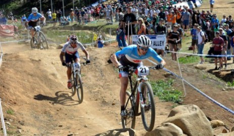 Raphael Gagné Raphaël Gagné (avant). (Photo : Cyclisme Canada)