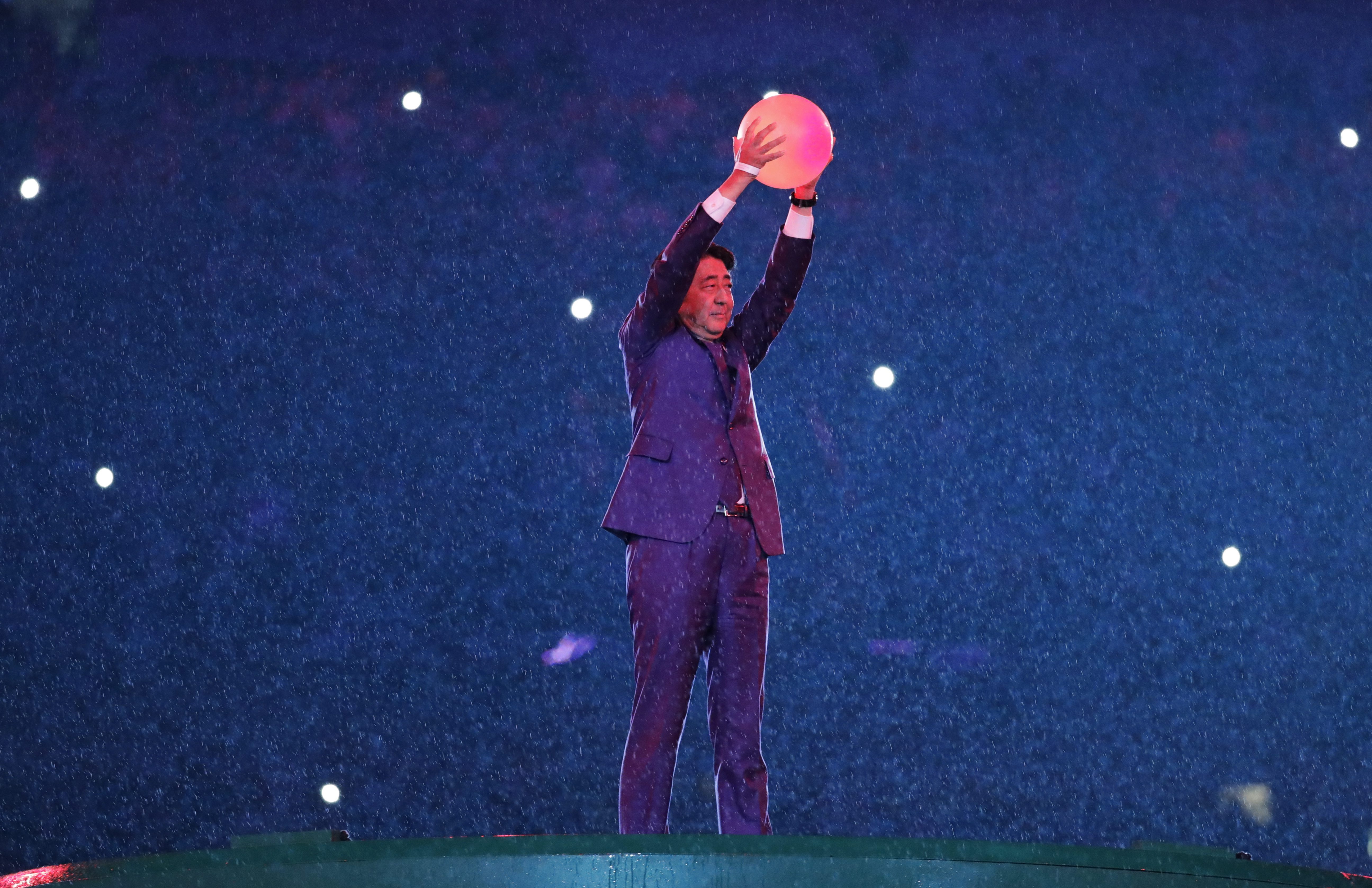 Cérémonie de clôture des Jeux olympiques de 2016, à Rio. (AP Photo/Matt Dunham)