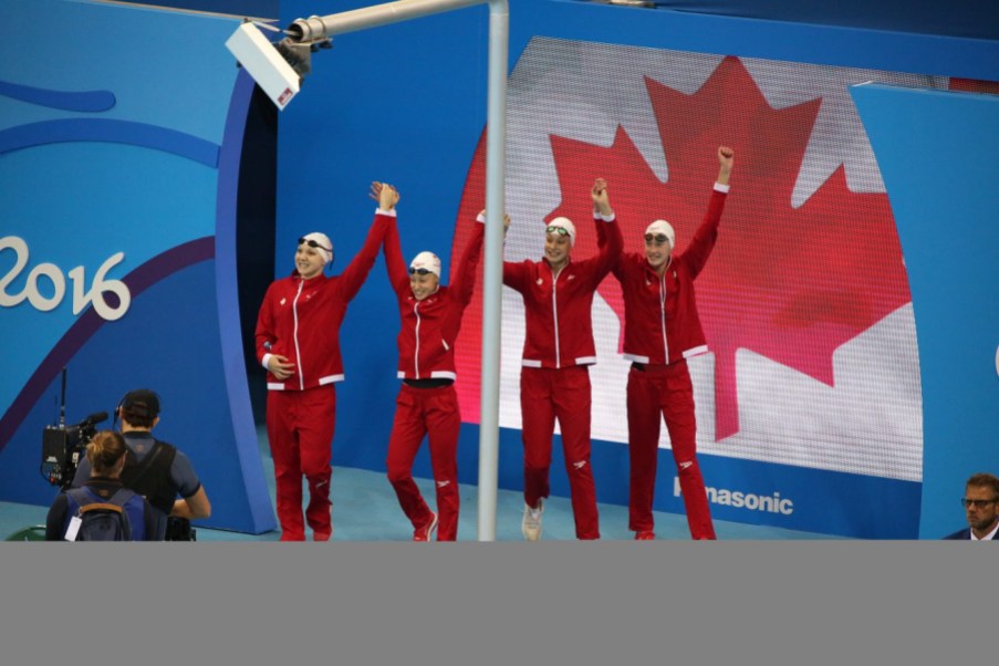 210A4932 Le relais féminin 4x200 m en bronze aux Jeux olympiques de Rio, le 10 août 2016.