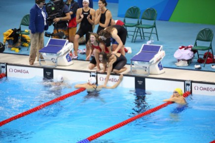 Equipe Canada - natation - Katerine Savard -Taylor Ruck - Brittany MacLean et Penny Oleksiak - Rio 2016 Le quatuor formé de Katerine Savard, Taylor Ruck, Brittany MacLean et Penny Oleksiak obtient le bronze au relais féminin 4x200 m aux Jeux olympiques de Rio, le 10 août 2016. (COC / Steve Boudreau)