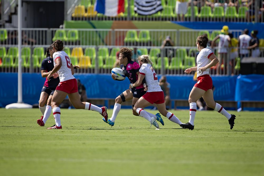 L'équipe féminine de Rugby gagne contre le Japon lors de son premier match olympique le 6 août 2016 à Rio de Janeiro. (Photo: Paige Stewart pour Rugby Canada)