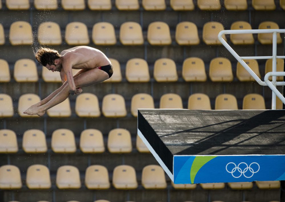 Entraînement de l'équipe canadienne de plongeon aux Jeux olympiques de Rio, le 4 août 2016. (COC Photo/Mark Blinch)