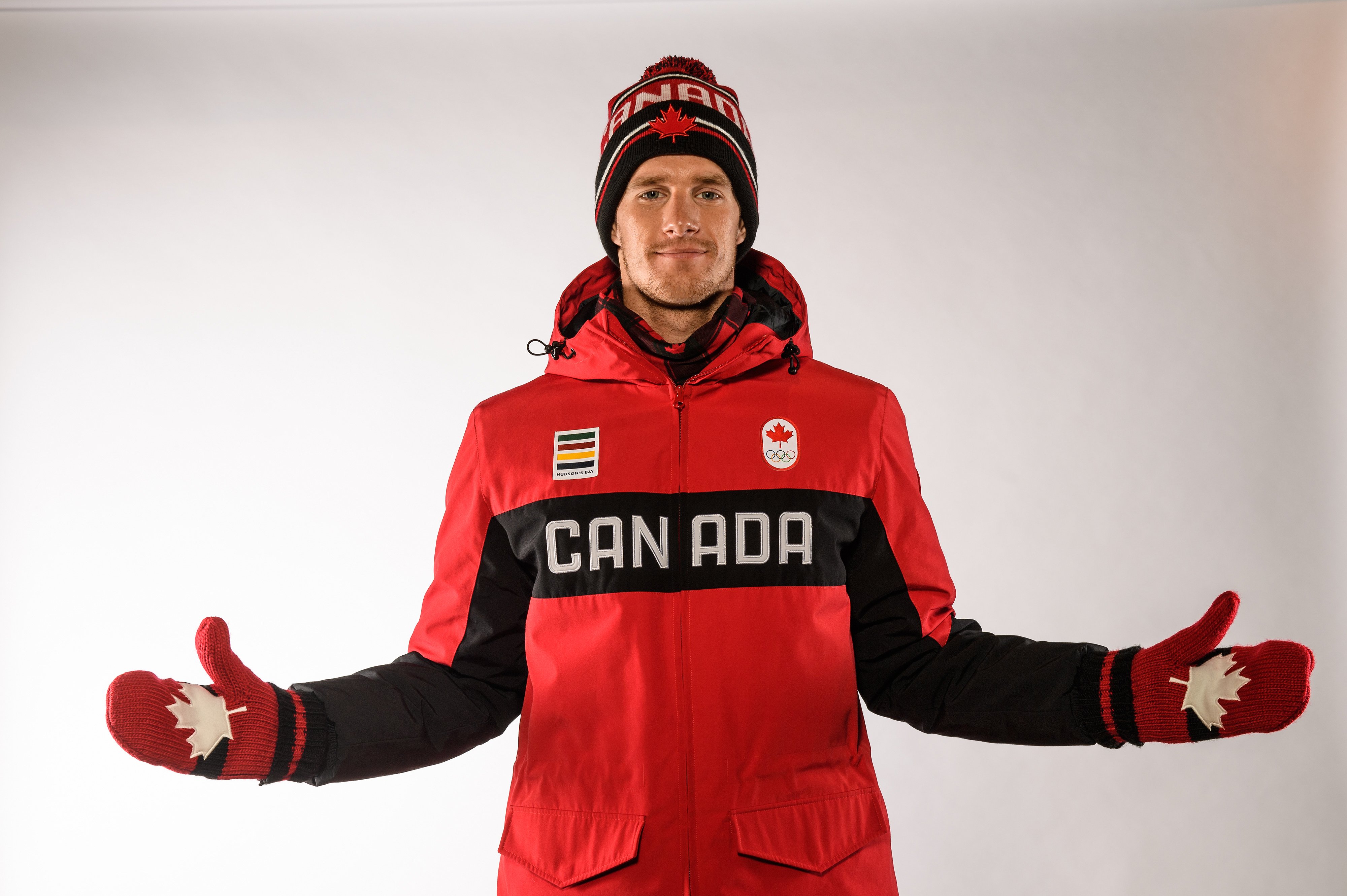 Max Parrot lors du dévoilement de la collection d'Équipe Canada pour PyeongChang 2018, à Toronto, le 3 octobre 2017. (Photo : COC)