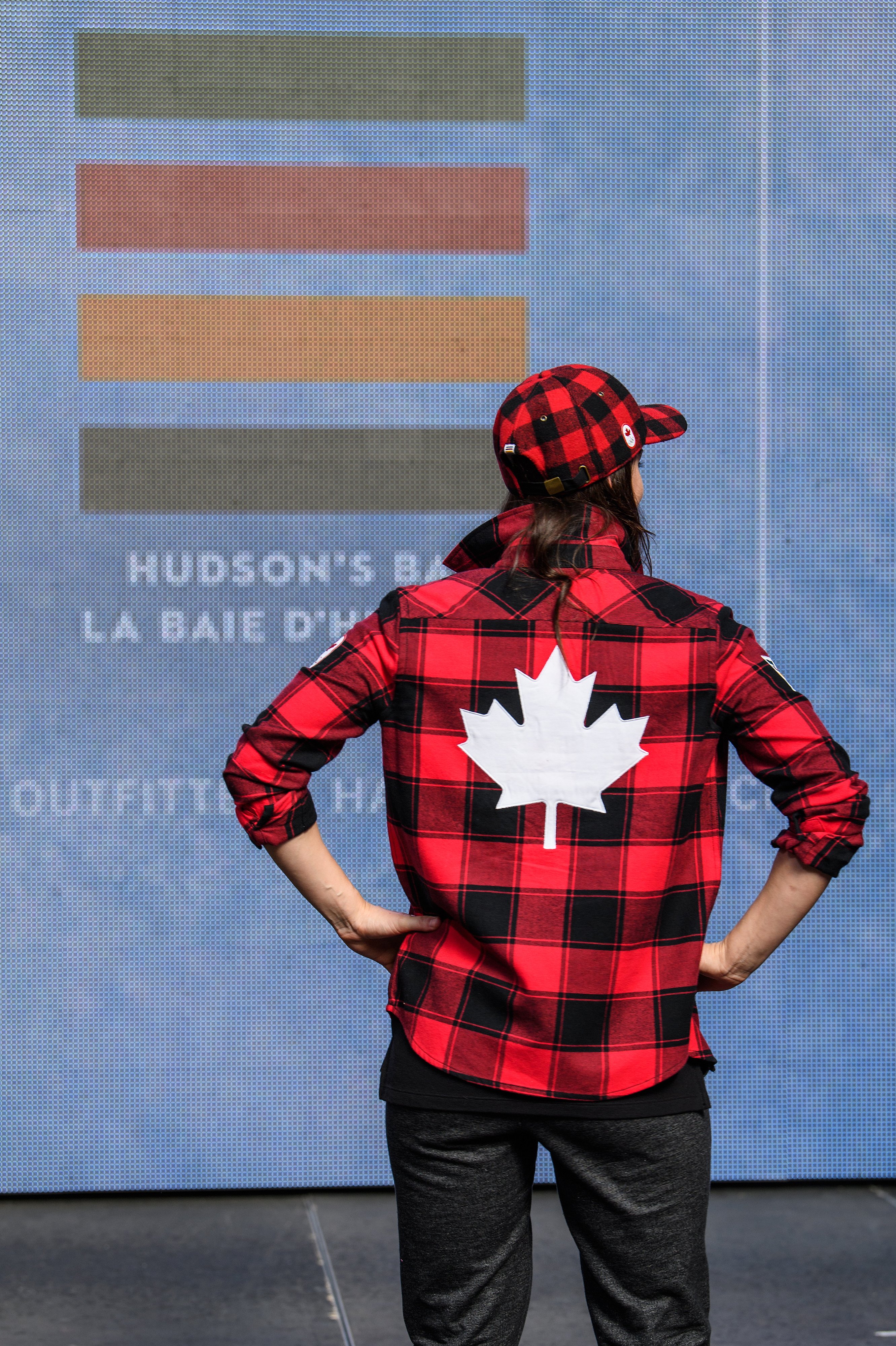 Kelsey Serwa lors du dévoilement de la collection d'Équipe Canada pour PyeongChang 2018, à Toronto, le 3 octobre 2017. (Photo : COC)