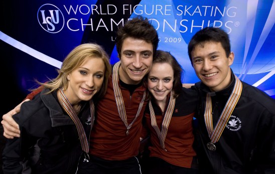Joannie Rochette, Scott Moir, Tessa Virtue, Patrick Chan - Mondiaux de patinage artistique de Los Angeles Équipe Canada - Joannie Rochette, Scott Moir, Tessa Virtue, Patrick Chan - Mondiaux de patinage artistique de Los Angeles