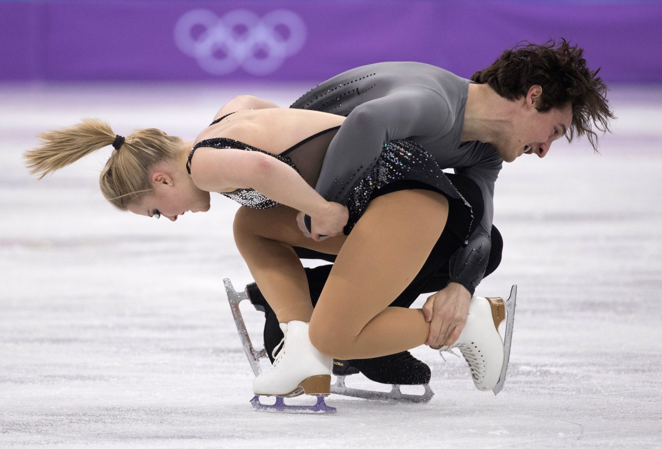 Julianne Séguin et Charlie Bilodeau lors du programme court chez les couples aux Jeux olympiques de PyeongChang 2018.(COC/Jason Ransom)