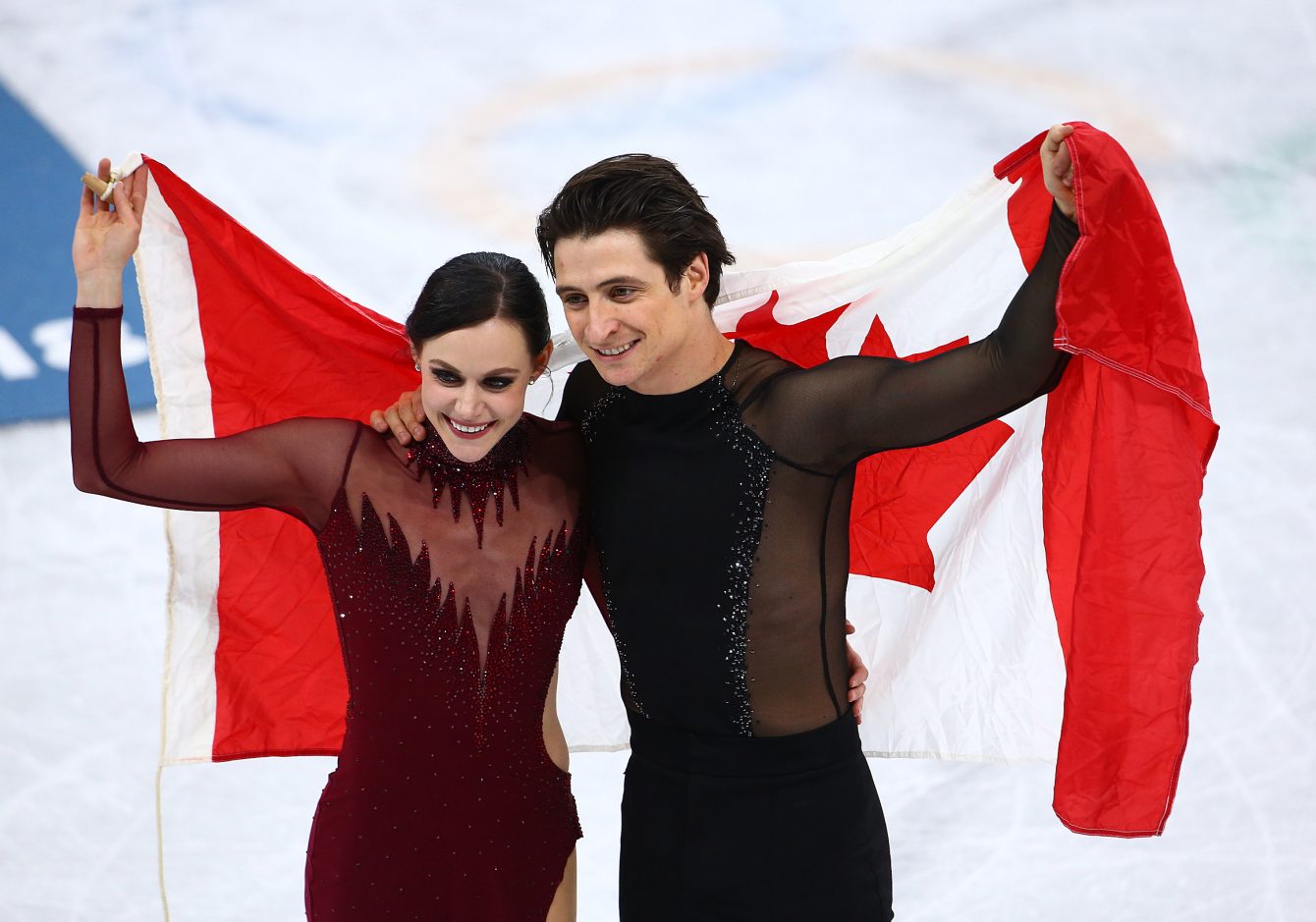 Tessa Virtue et Scott Moir gagnent l'or en danse sur glace aux Jeux olympiques de PyeongChang, le 20 février 2018. Photo COC/Vaughn Ridley