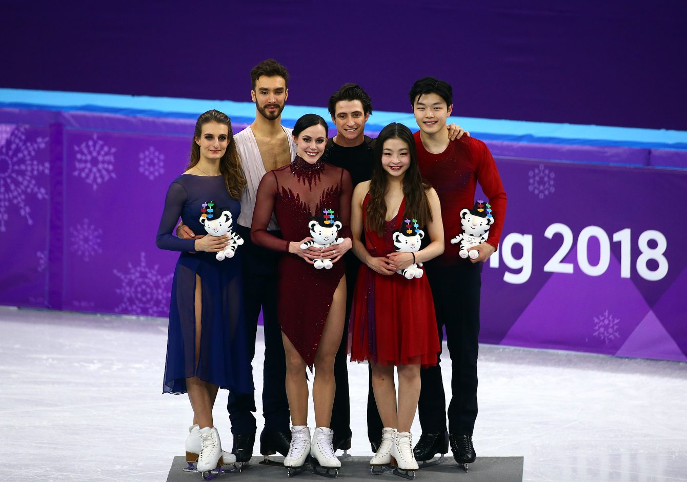 Tessa Virtue et Scott Moir gagnent l'or en danse sur glace aux Jeux olympiques de PyeongChang, le 20 février 2018. Photo COC/Vaughn Ridley