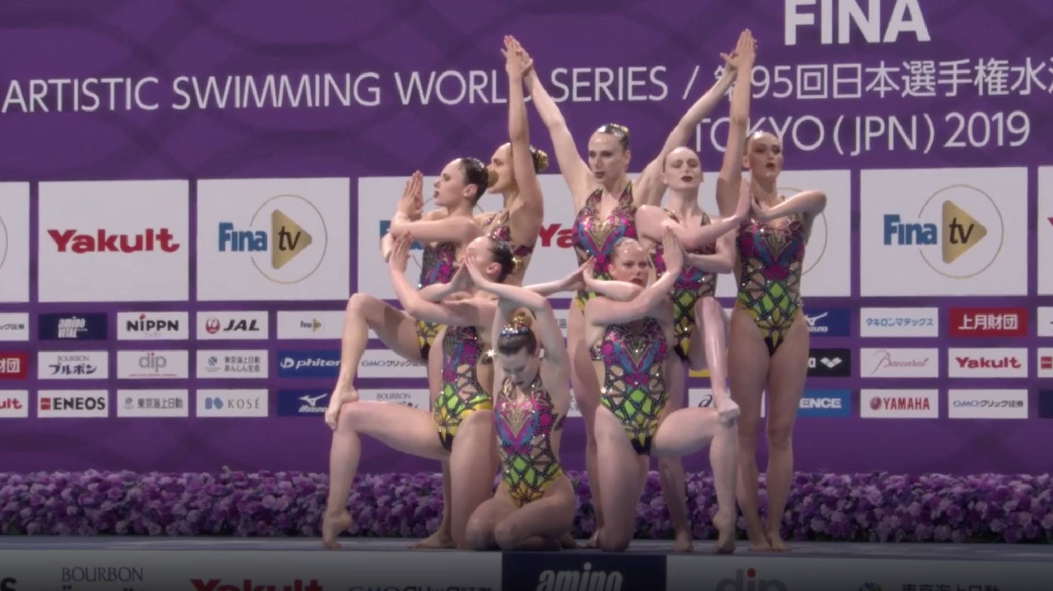 L'équipe canadienne de natation artistique lors de l'épreuve d'équipe technique à la Série mondiale de Tokyo, au Japon, le 27 avril 2019. (Photo Natation artistique Canada/Facebook)