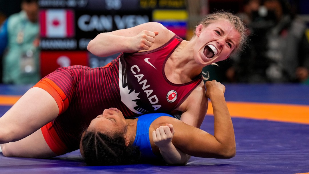 Hannah Taylor célèbre la victoire.