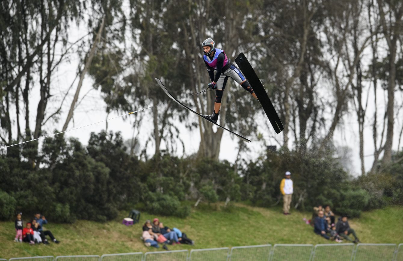 Paige Rini lors de la finale des sauts en ski nautique aux Jeux panaméricains de Lima 2019, au Pérou, le 29 juillet 2019. Photo : Vincent Ethier/COC