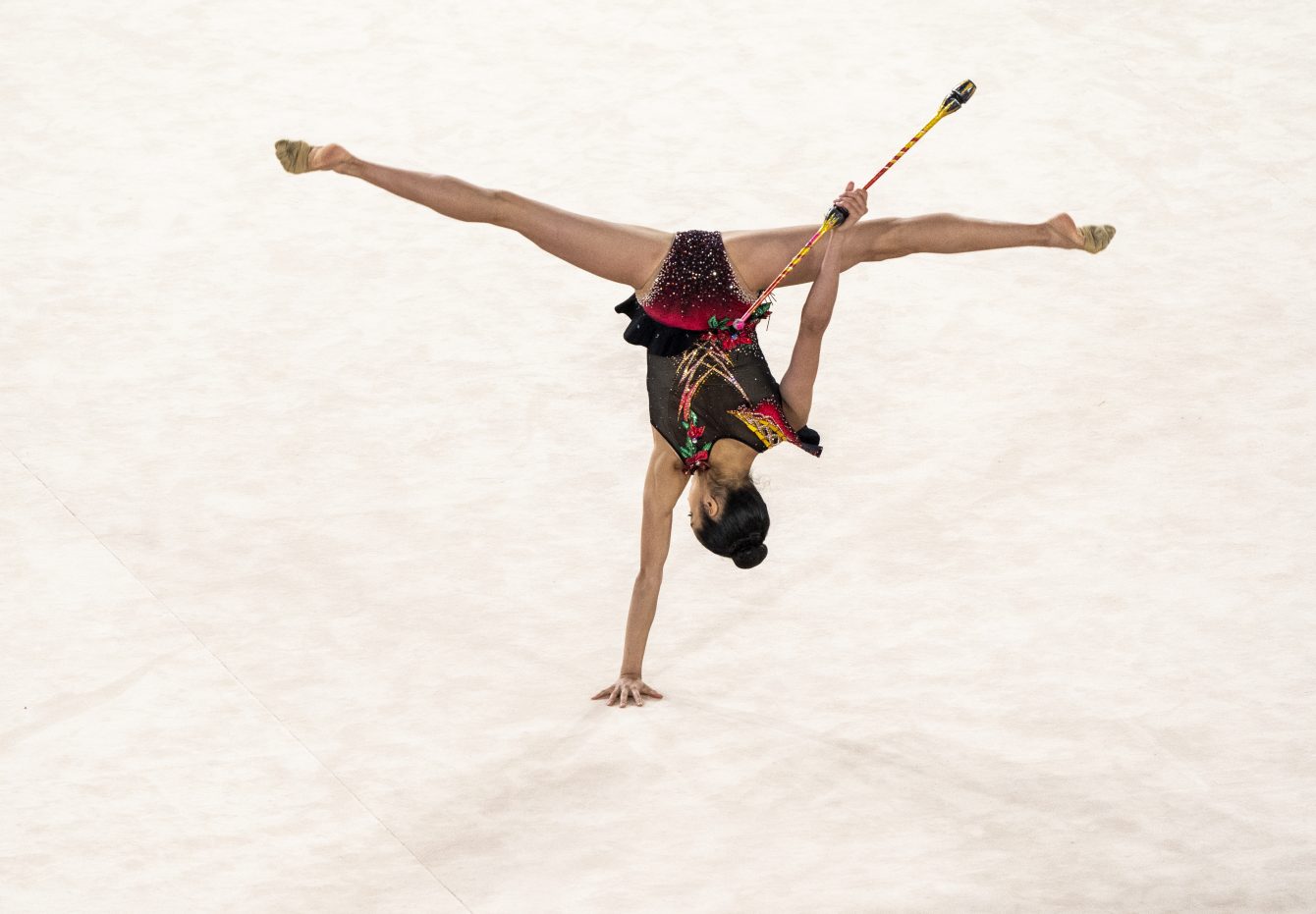 LIMA, Peru - Natalie Garcia of Canada competes during the women's rhythmic club gymnastics finals at the Lima 2019 Pan American Games on August 05, 2019. Photo by David Jackson/COC