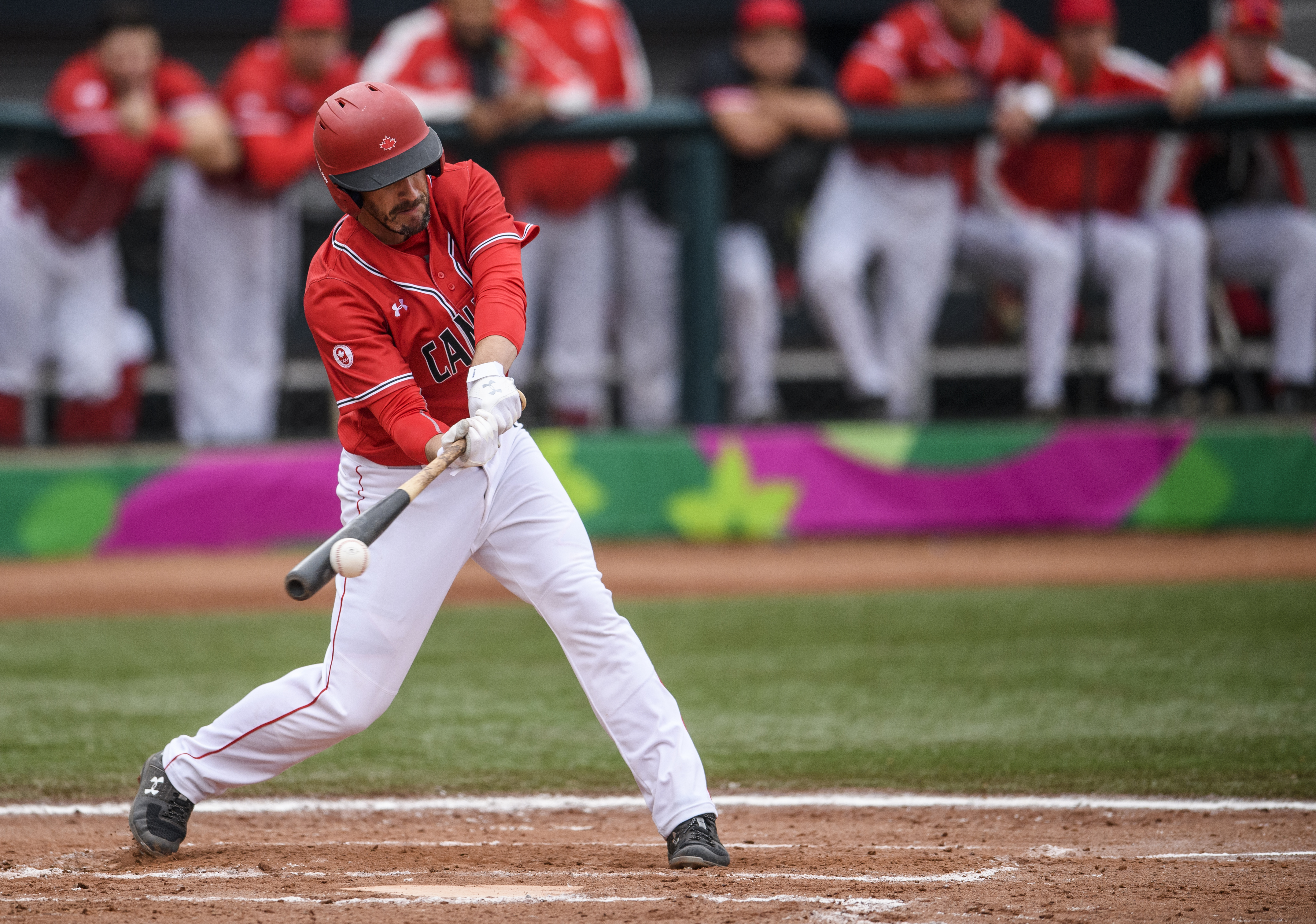 Jonathan Malo au bâton pendant Lima 2019