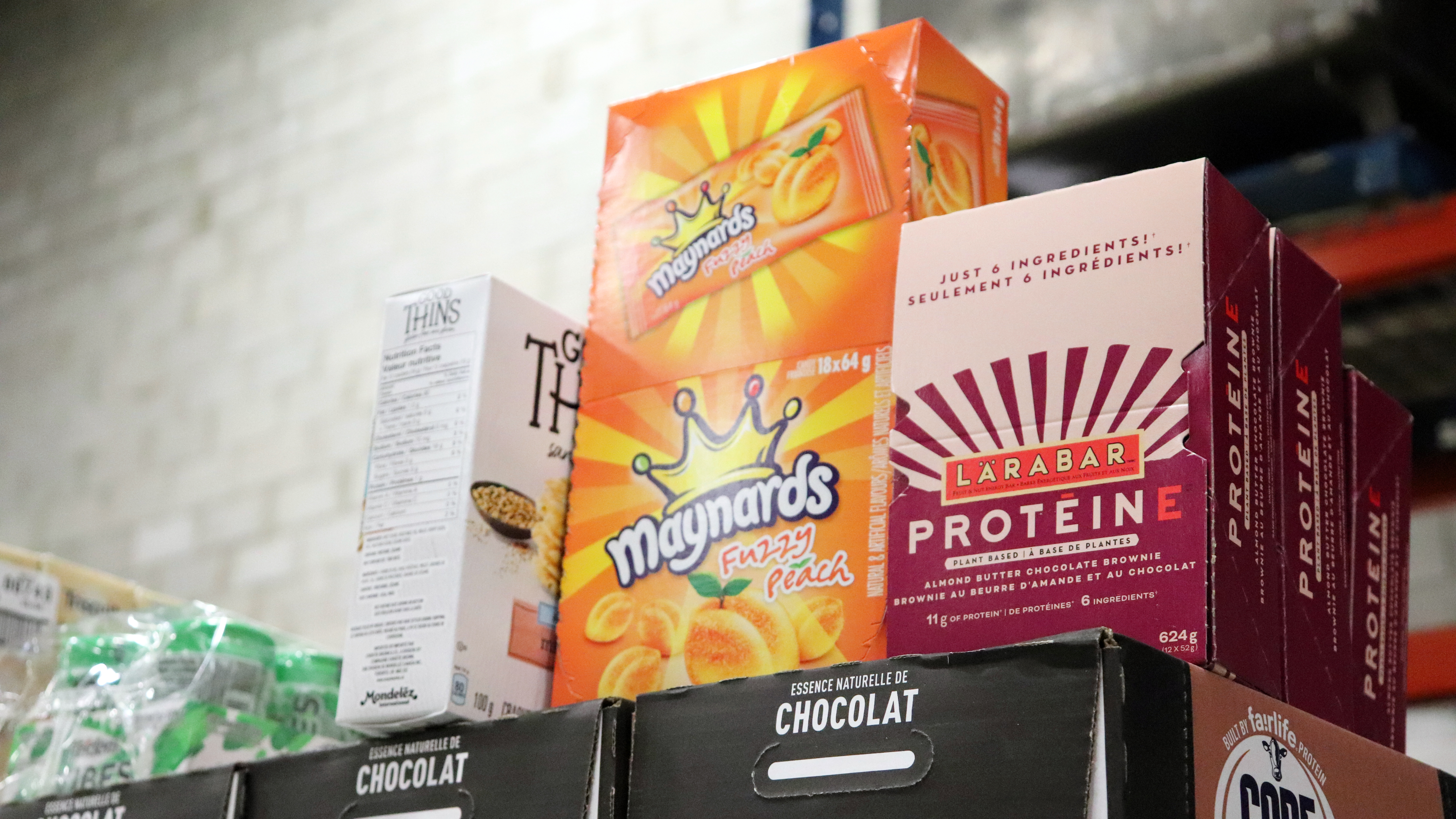 Craquelins, Jujubes Maynards et barres protéinées Larabar. (MOISSON MONTRÉAL/ALEXANDRA GRENIER)