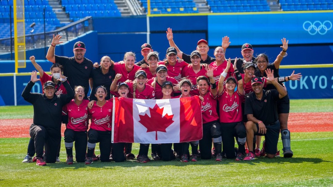 L'équipe canadienne de softball.