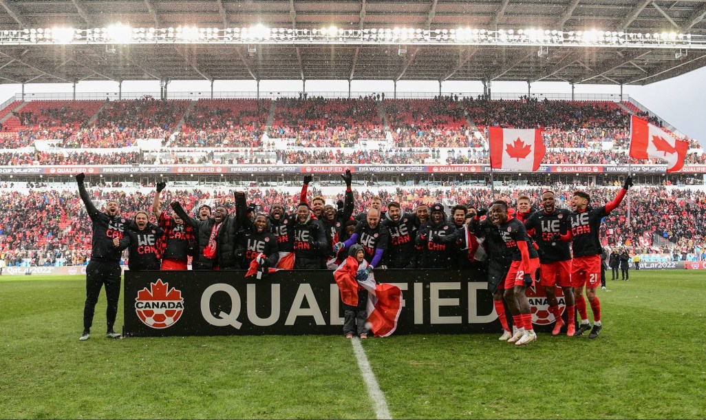 L'équipe masculine de soccer célèbre sa qualification pour la Coupe du monde.