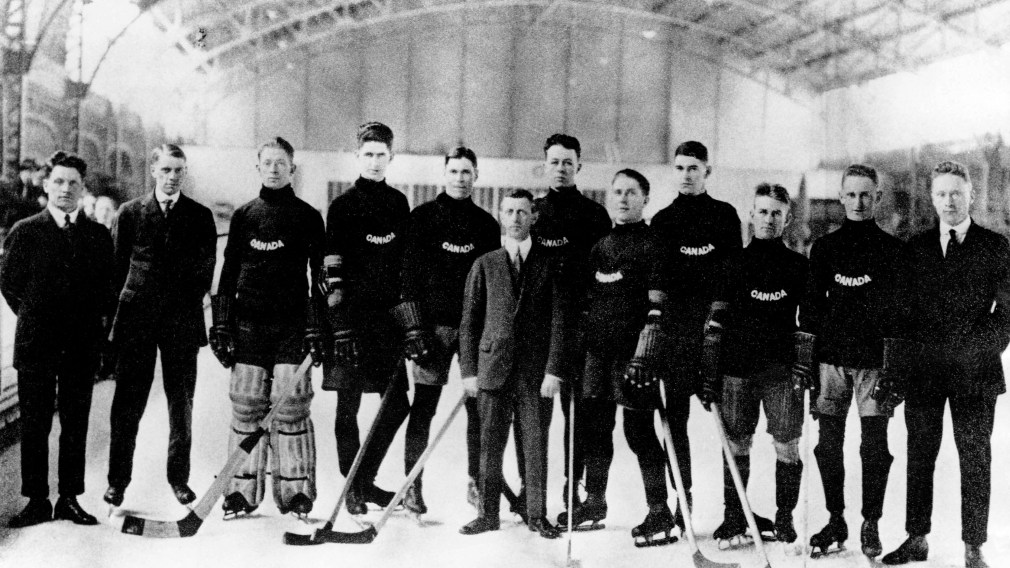 1920 Winnipeg Falcons Men’s Hockey Team