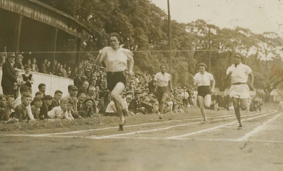 Aileen Meagher running in the Montreal trials