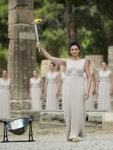 2012 Olympic torch lit