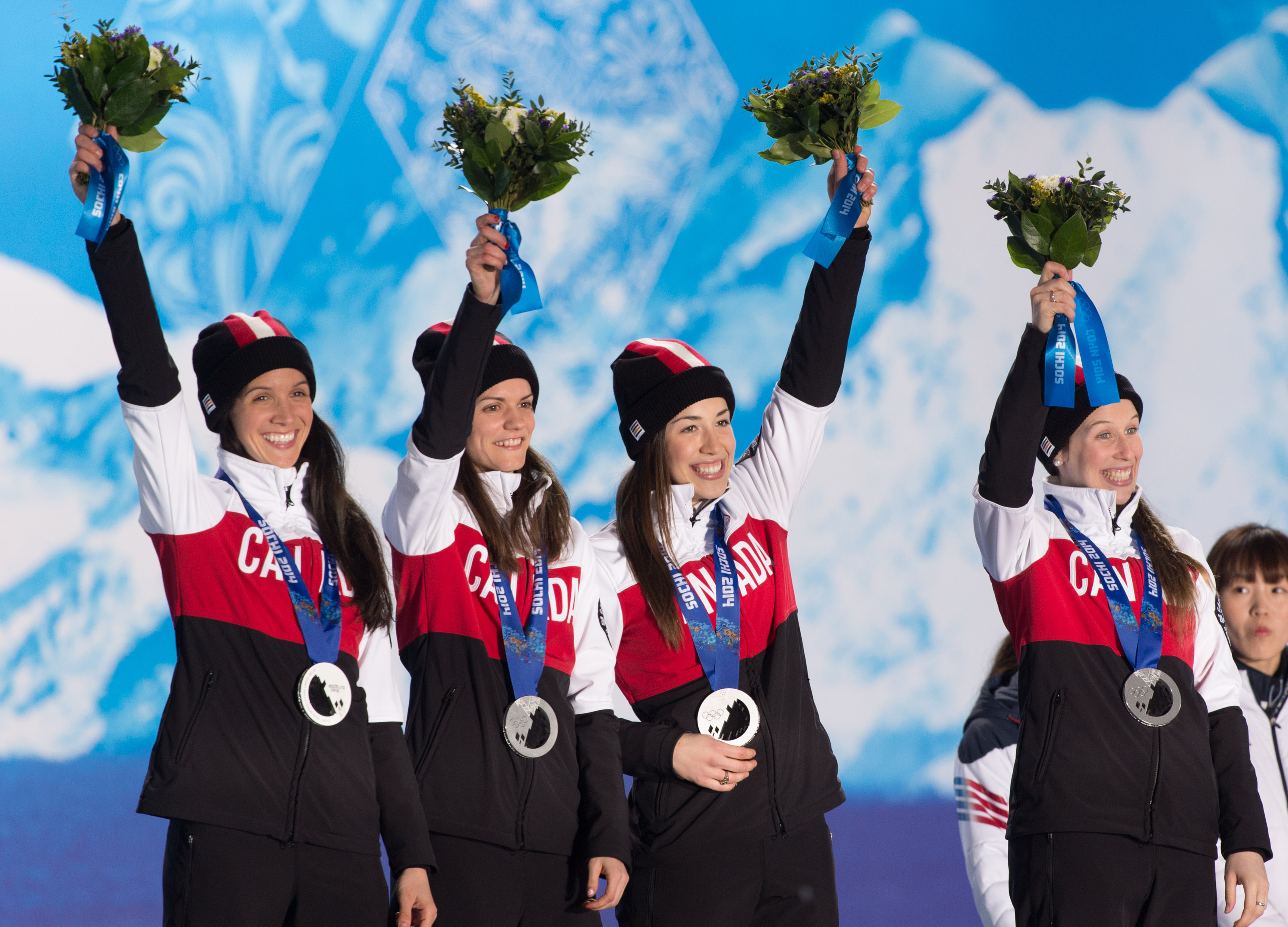 3000m short track speed skating medal ceremony