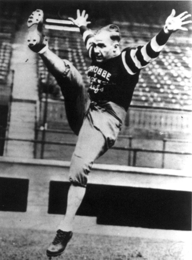 Conacher Lionel Conacher (Photo: Canadian Press)