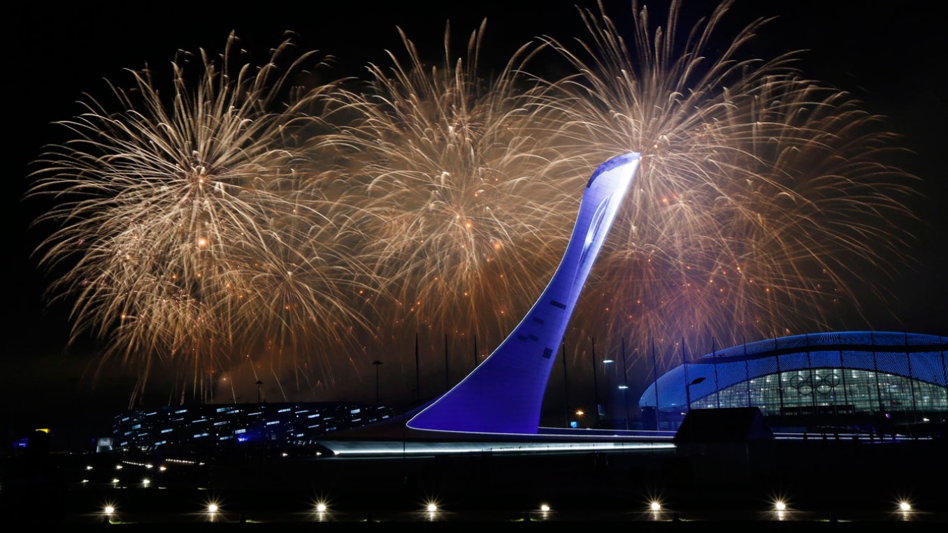 The flame goes out at the cauldron, bringing Sochi 2014 to an end following the Closing Ceremony.