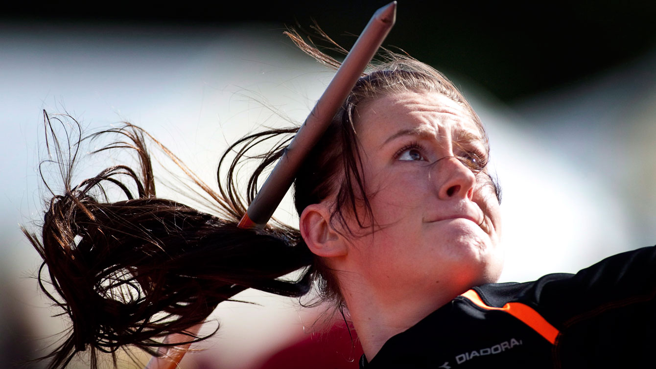 Elizabeth (Liz) Gleadle throws at the 2012 Canadian Track and Field Championships in Calgary. 