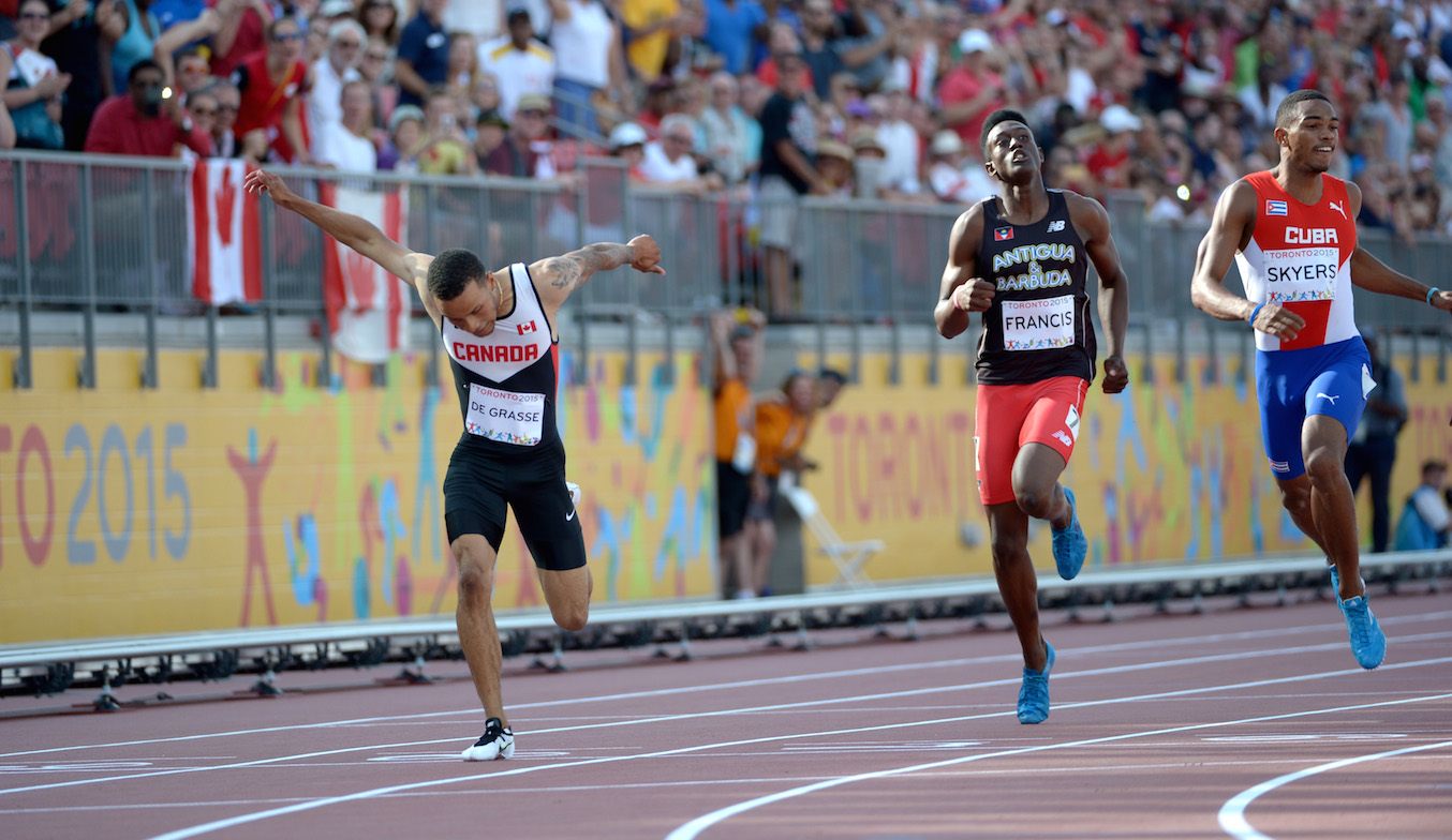 Andre De Grasse sprinting