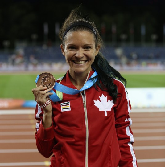 Lanni Marchant poses with her medal