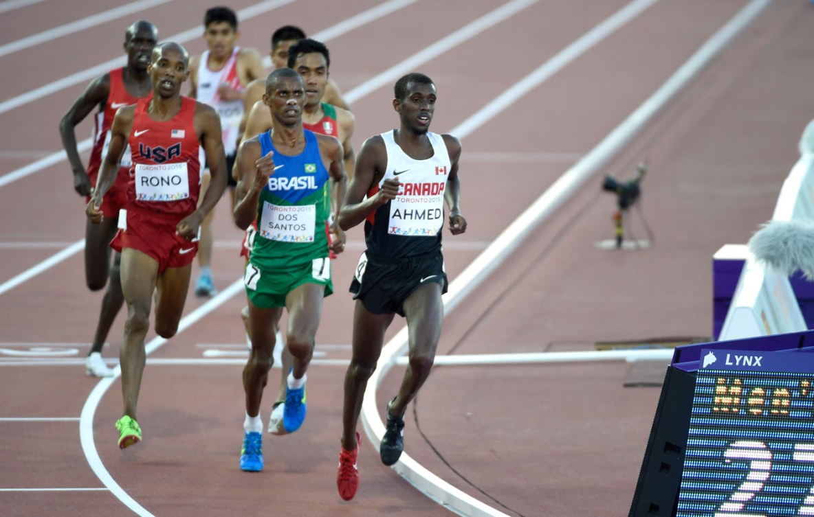 Mo Ahmed ran to gold in the men's 10,000m at Toronto 2015 on July 21, 2015.