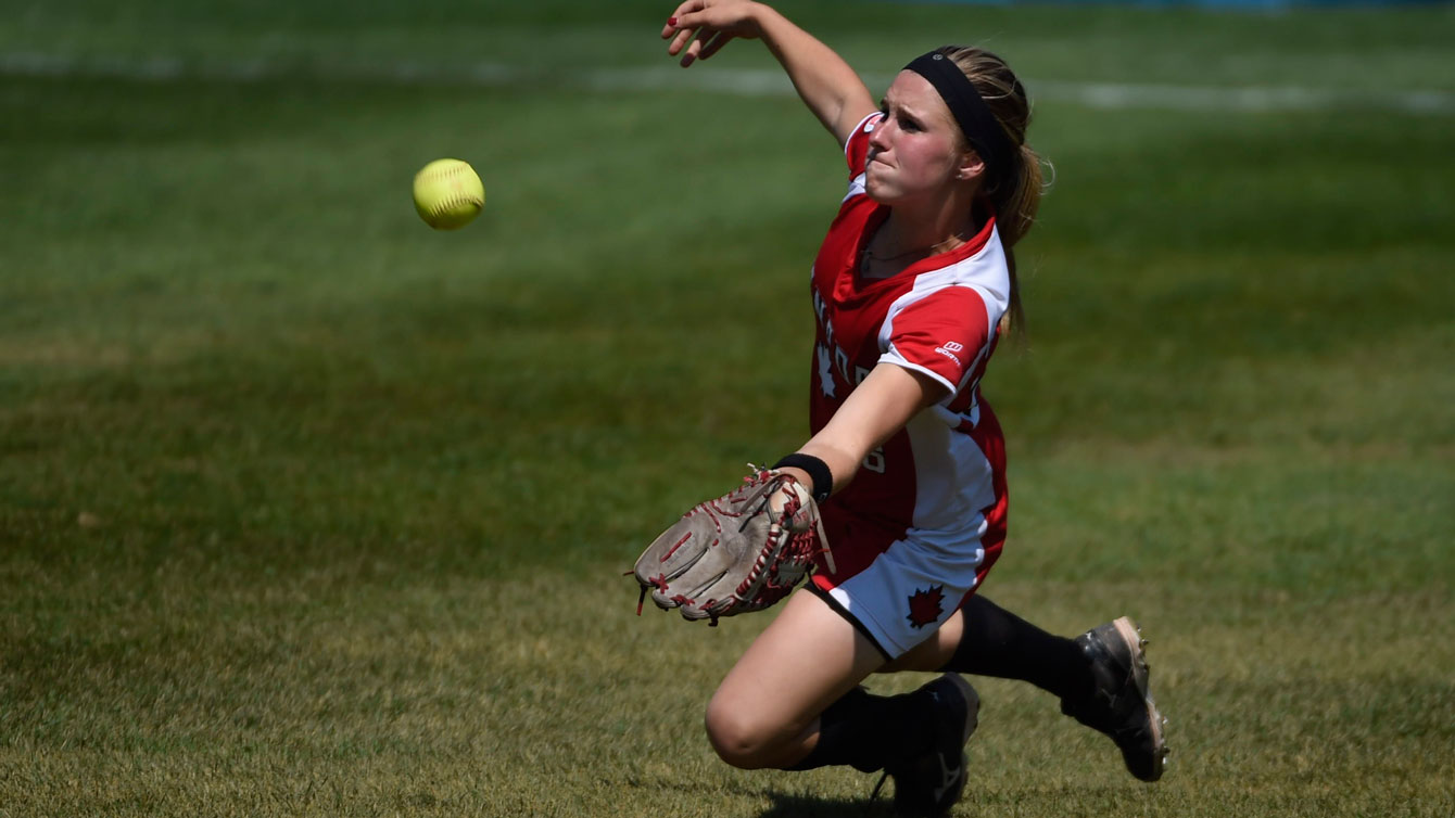 Sara Groenewegen pitched a complete game to lead Canada to the TO2015 gold medal on Day 16.