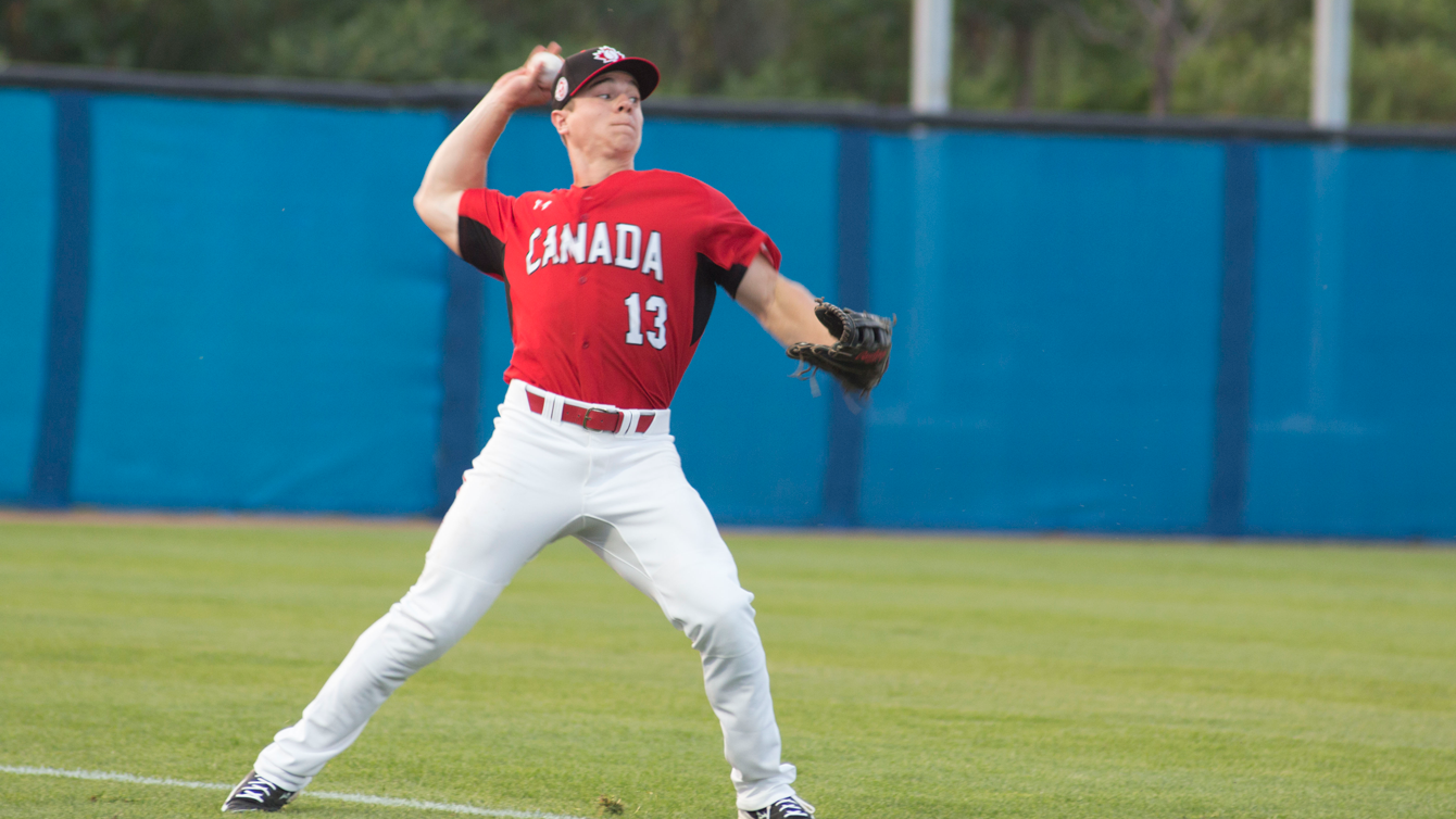 Tyler O'Neill playing left field during Canada v. Dominican Republic at the Pan Am Games on July 12, 2015. Jeffrey Sze/COC 