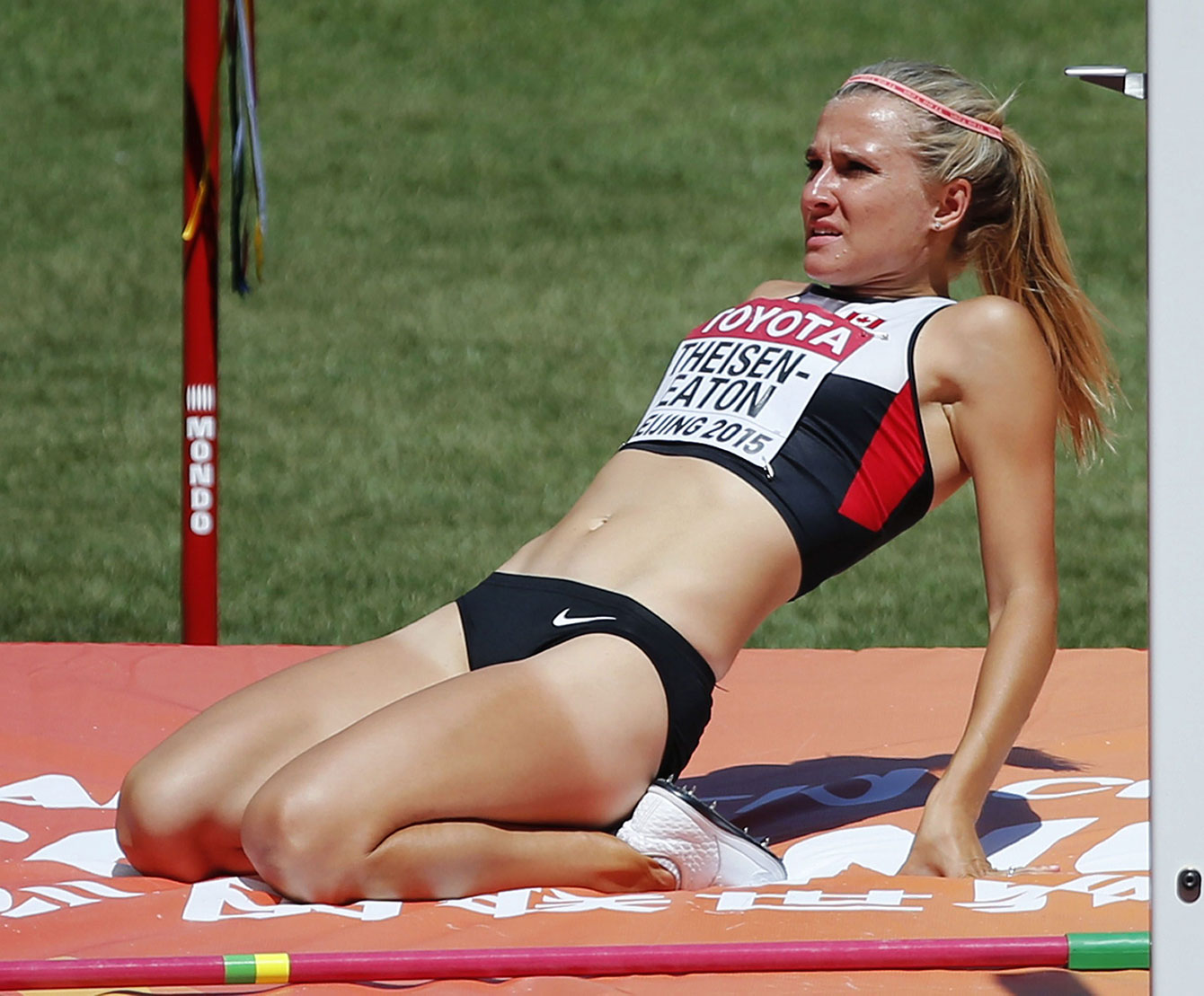 Brianne Theisen-Eaton reacts after failing to clear the 1.83m high jump bar in the heptathlon at the IAAF World Championships in Athletics in Beijing on August 22, 2015.