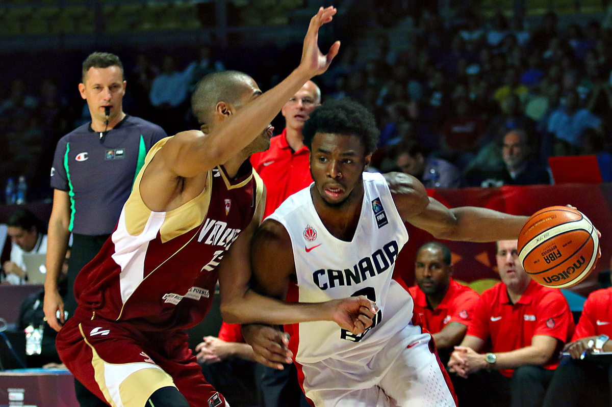 CIUDAD MEXICO, MEXICO - September 3 2015- Canada vs Venezuela game during the 2015 FIBA Americas Championship at the Palacio de los Deportes. (photo: Hugo Avila/FIBA Americas/Imago7)