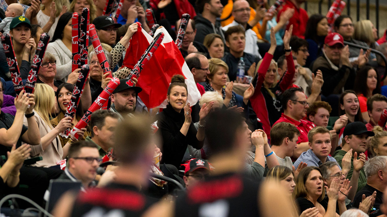 Fans in Edmonton get behind Canada at the Saville Community Sports Centre on January 8, 2016 (Photo: Kevin Light).