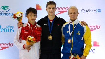 Vincent Riendeau Vincent Riendeau (centre) tops the men's 10m platform podium at the FINA Diving Grand Prix in Gatineau on April 9. (Greg Kolz)
