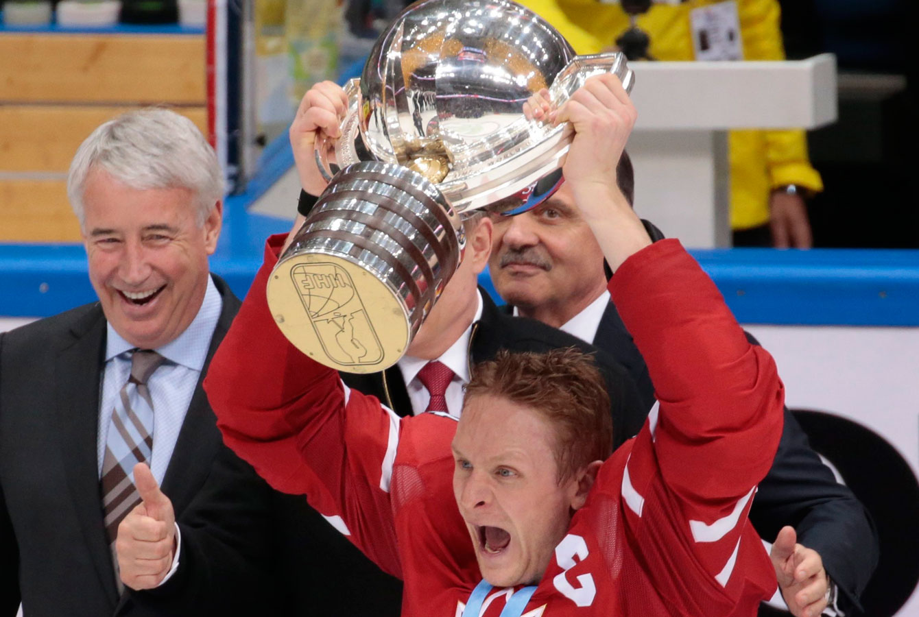 Corey Perry holds up the IIHF World Championship trophy after Canada beat Finland 2-0 on May 22, 2016. 