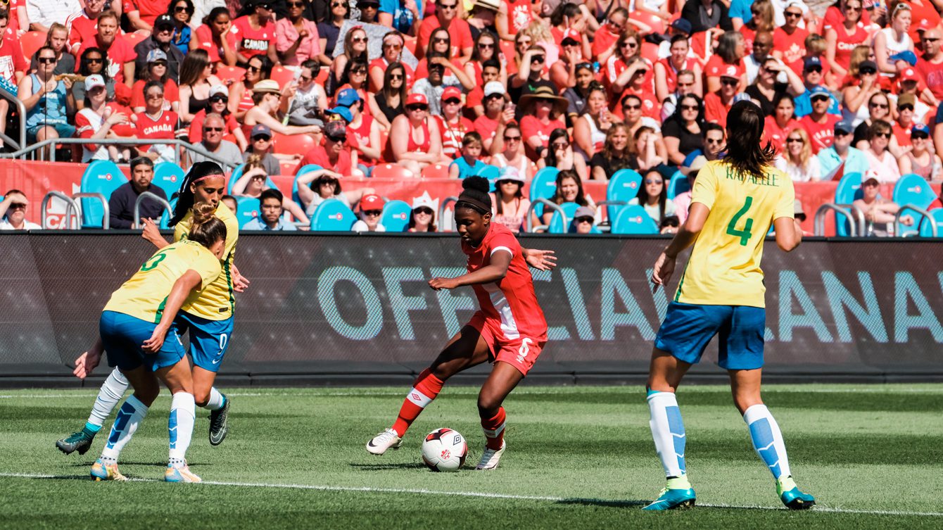 Canada's 17-year-old Deanne Rose (in red) against Brazil on June 4, 2016, has been labeled as one to watch heading to Rio 2016.  (Thomas Skrlj/COC)
