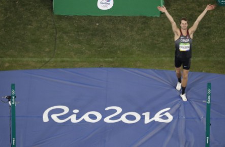 Rio 2016: Derek Drouin High Jump Gold Canada's Derek Drouin acknowledges the crowd after his last attempt during the high jump finals during the athletics competitions of the 2016 Summer Olympics at the Olympic stadium in Rio de Janeiro, Brazil, Tuesday, Aug. 16, 2016. (AP Photo/Morry Gash)