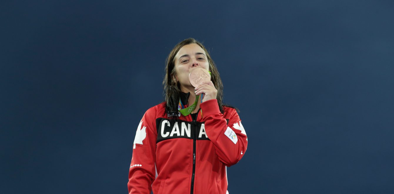 Meaghan Benfeito with her bronze medal from the womens 10m platform final at the Rio 2016 Olympic Games on August 18, 2016. photo/ Jason Ransom)