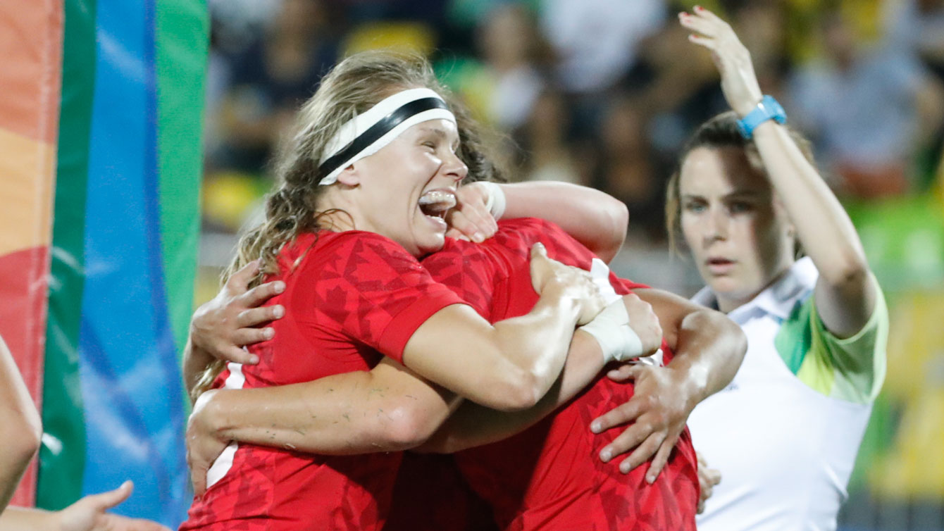 Karen Paquin celebrates against Great Britain at the Rio 2016 Olympic Games bronze medal game on August 8, 2016 (Mark Blinch/COC).