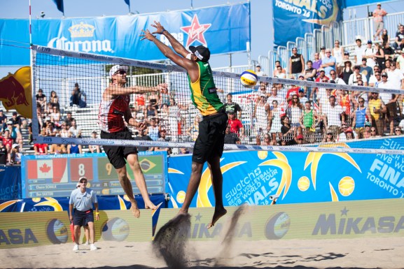 Saxton and Schalk during the FIVB World Tour Finals