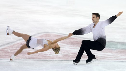 Moore-Towers Marinaro Canadian Tire National Skating Championships 2017 Kirsten Moore-Towers and Michael Marinaro in the free skate at the Canadian Tire National Skating Championships, January, 21, 2017 PHOTO: Greg Kolz